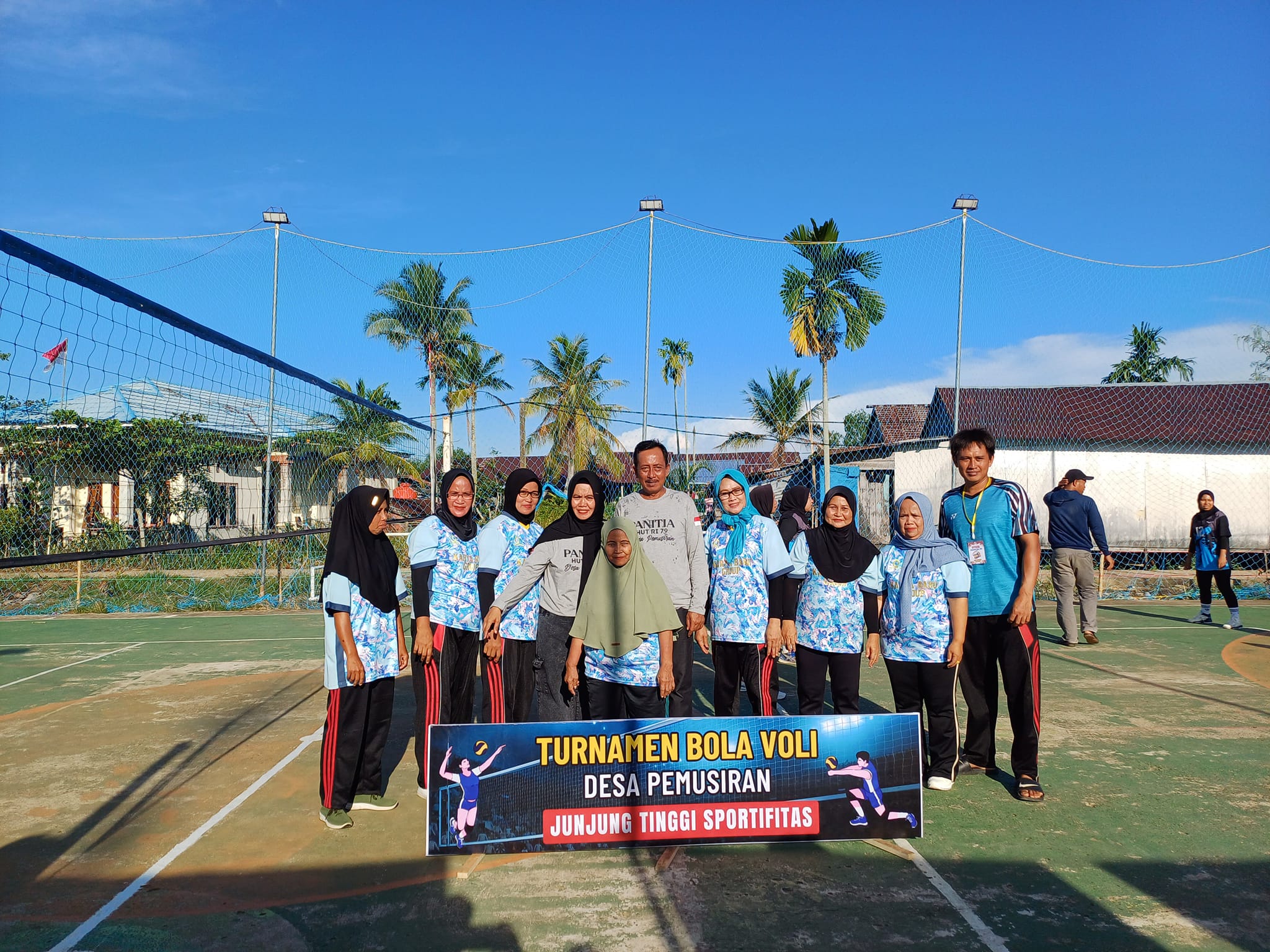 Kepala Desa Pemusiran Buka Turnamen Bola Voli HUT RI ke-79